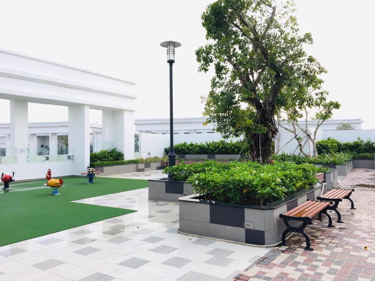 Gold Bee Dormitary Service Apartment 호치민 외부 사진